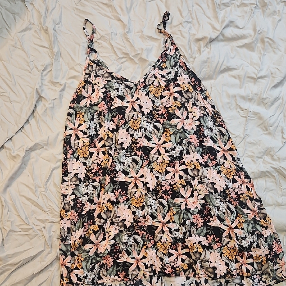 Body Glove Black and White Camisole Sleeveless Top